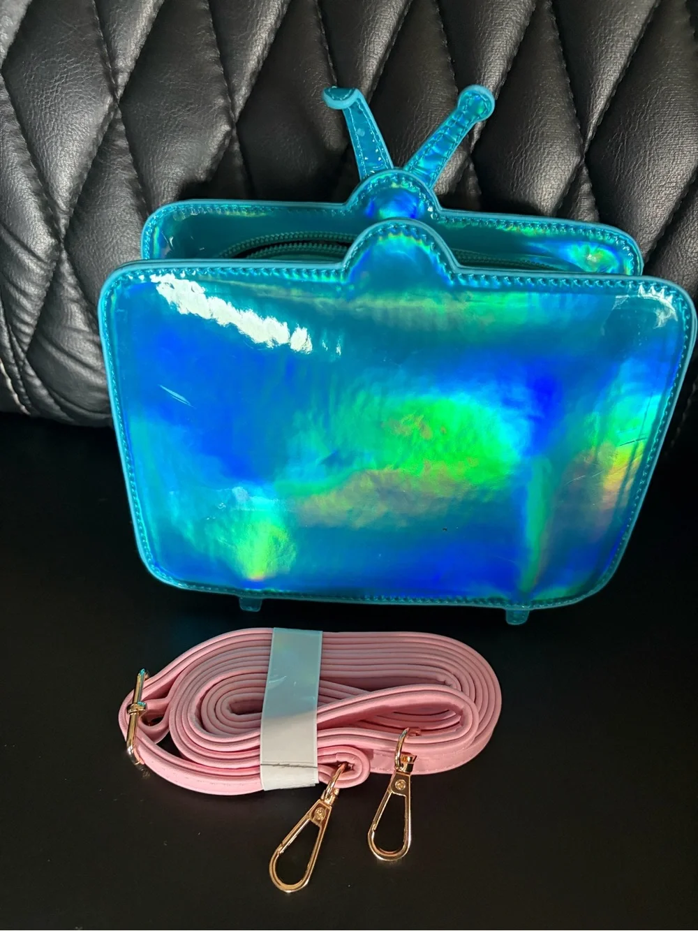 Bewaltz Netflix All Day Crossbody Bag Purse